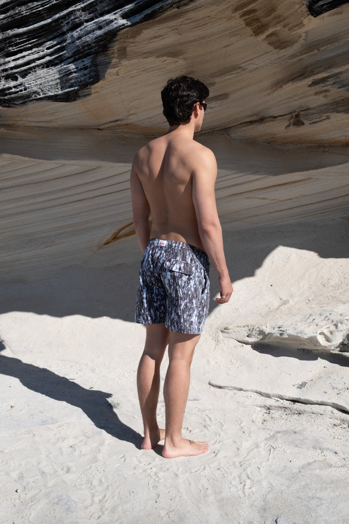 Amphibolite Beachshort